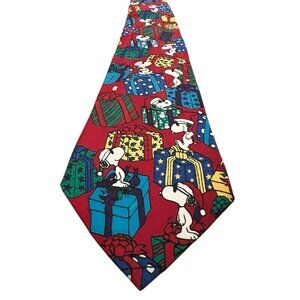 Vintage Snoopy & Friends Peanuts NeckTie Red DO NOT OPEN TILL CHRISTMAS Silk USA